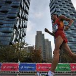 Men - 50 km - La bella marcia di Wang Zhendong fra i grattacieli di Incheon