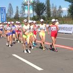 Women - 20 km - Il gruppo guidato da Nie Jingjing (220-DNF), He Qin (217-4° in 1:34:59) e Ji Yefang (421-DQ)