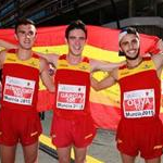 Men - 10 km Junior - Spanish Team celebrate the gold