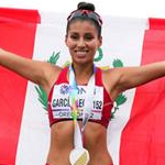35km women - Kimberly Garcia-Leon celebrates